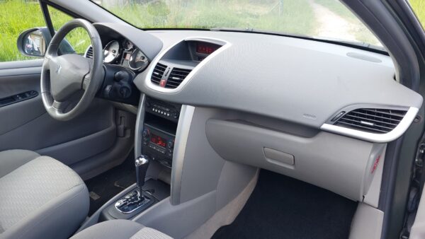 Peugeot 207 Premium – 1.6 VTi 120 ch BVA – Image 11