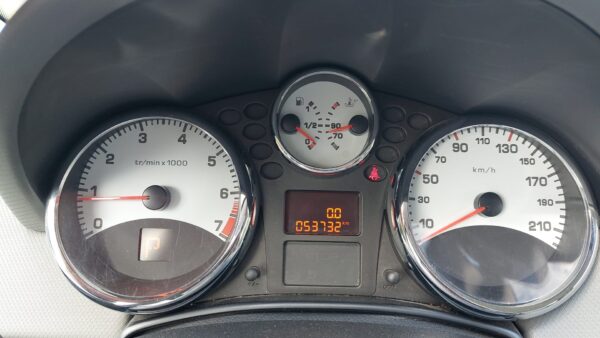 Peugeot 207 Premium – 1.6 VTi 120 ch BVA – Image 13