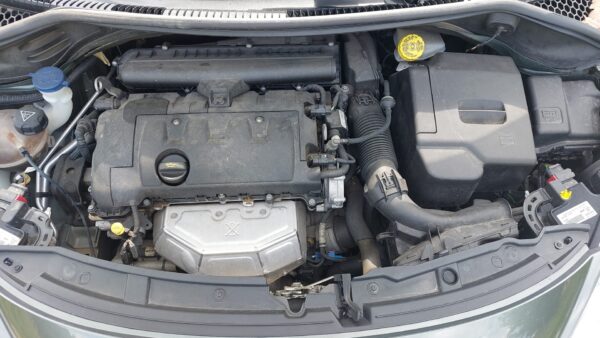Peugeot 207 Premium – 1.6 VTi 120 ch BVA – Image 15