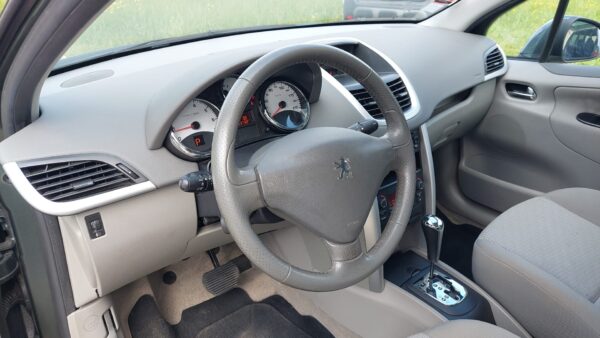 Peugeot 207 Premium – 1.6 VTi 120 ch BVA – Image 7
