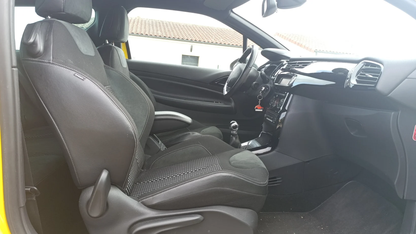 Citroen DS3 So Chic - 1.6 VTi 120 2011 Essence – Image 11