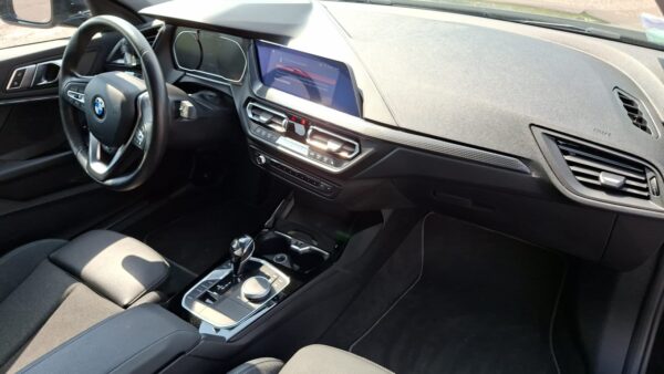 BMW Serie 1 Edition Sport - 118d 150 BVA8 2020 Diesel – Image 6