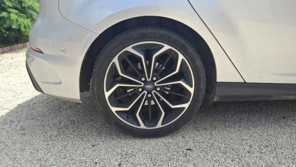 Ford Focus ST-Line - 1.5 TDCI 120 2018 Diesel – Image 4