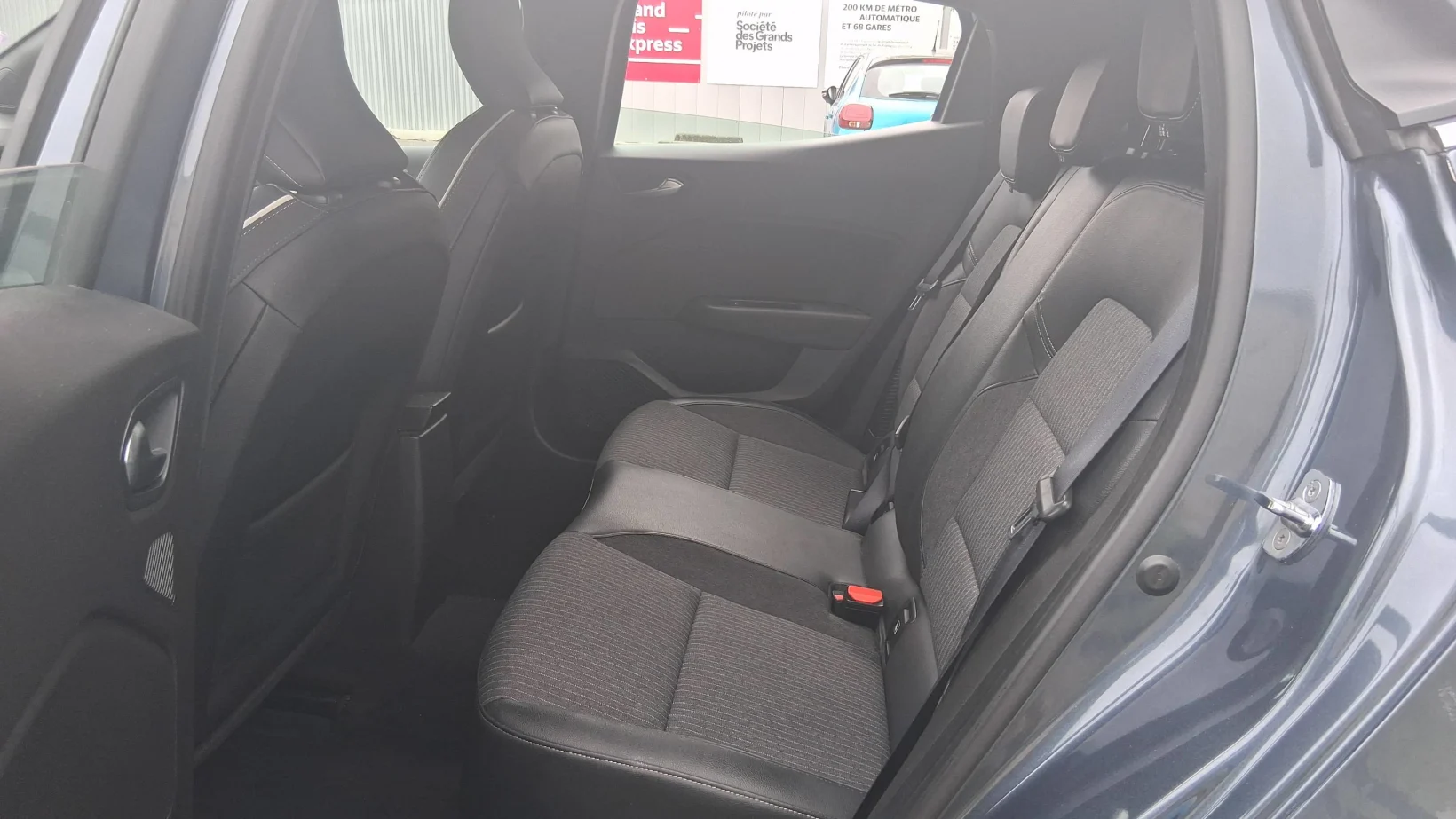 Renault Clio Intens - 1.6 E-Tech 140 EDC 2022 Hybride essence – Image 6