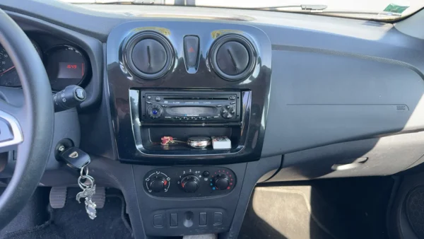 Dacia Sandero Essentiel - 1.0 SCe 73 2019 – Image 8