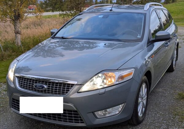 Ford Mondeo 2.0 130 ch TDCI Titane