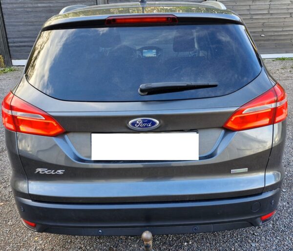 Ford Focus 1.0 EcoBoost 125 ch Titanium automatique – Image 4